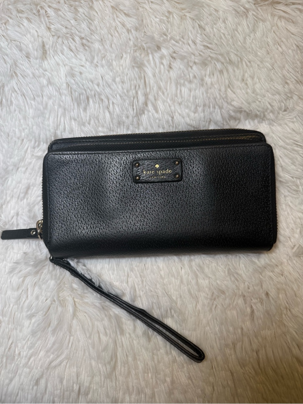 Kate Spade Anita Black Boarskin Embossed Cowhide Leather Wristlet Wallet